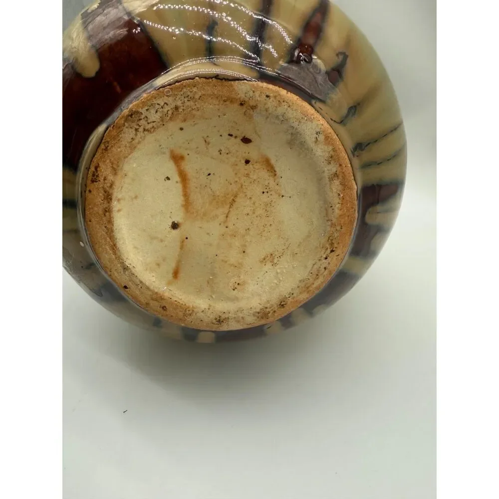 VINTAGE Mid-Century Style Pottery Vase - Picture 4 of 7